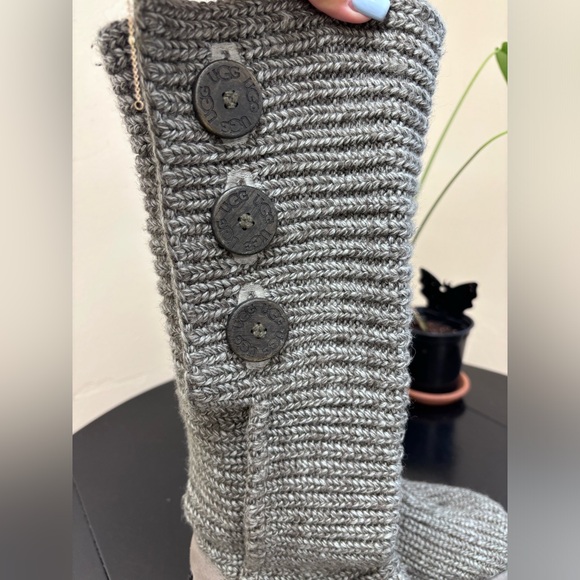 UGG Australia Classy Cardy Grey knit tall - Picture 2 of 8